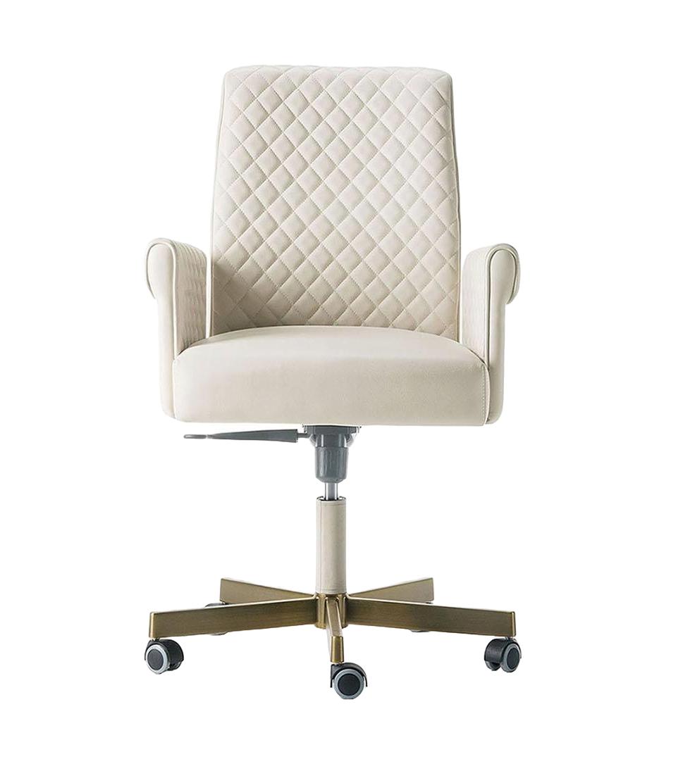 High-back Executive Chair with Armrests