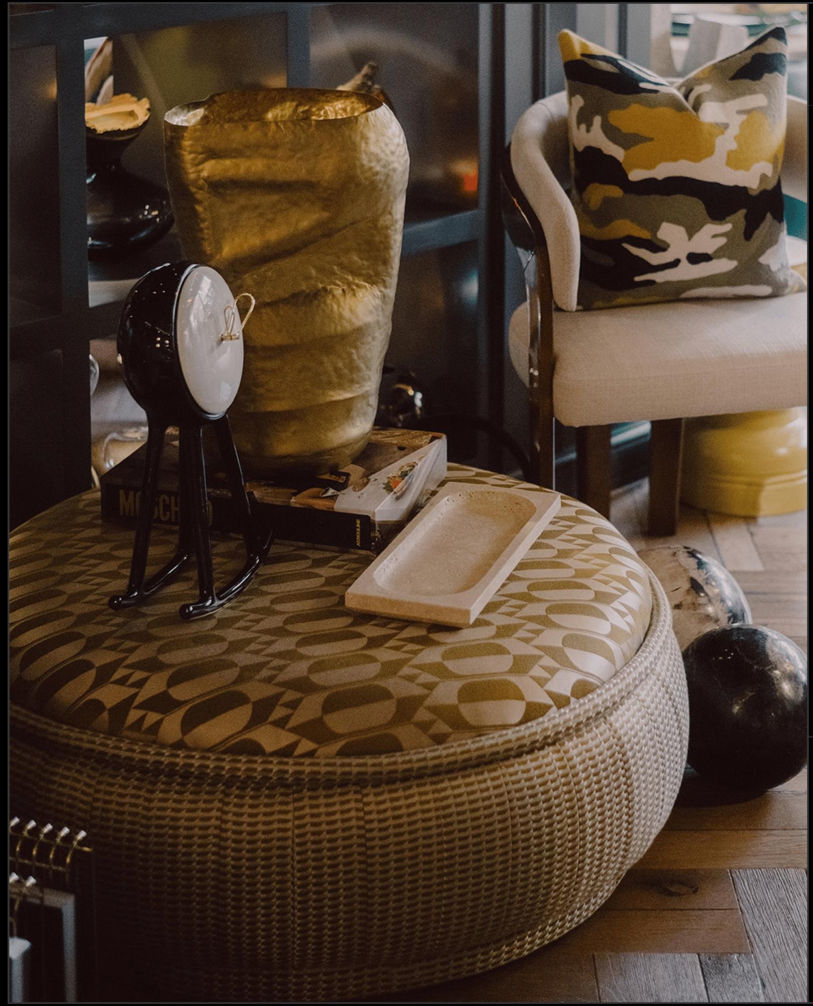 Malibu Pouf - 1