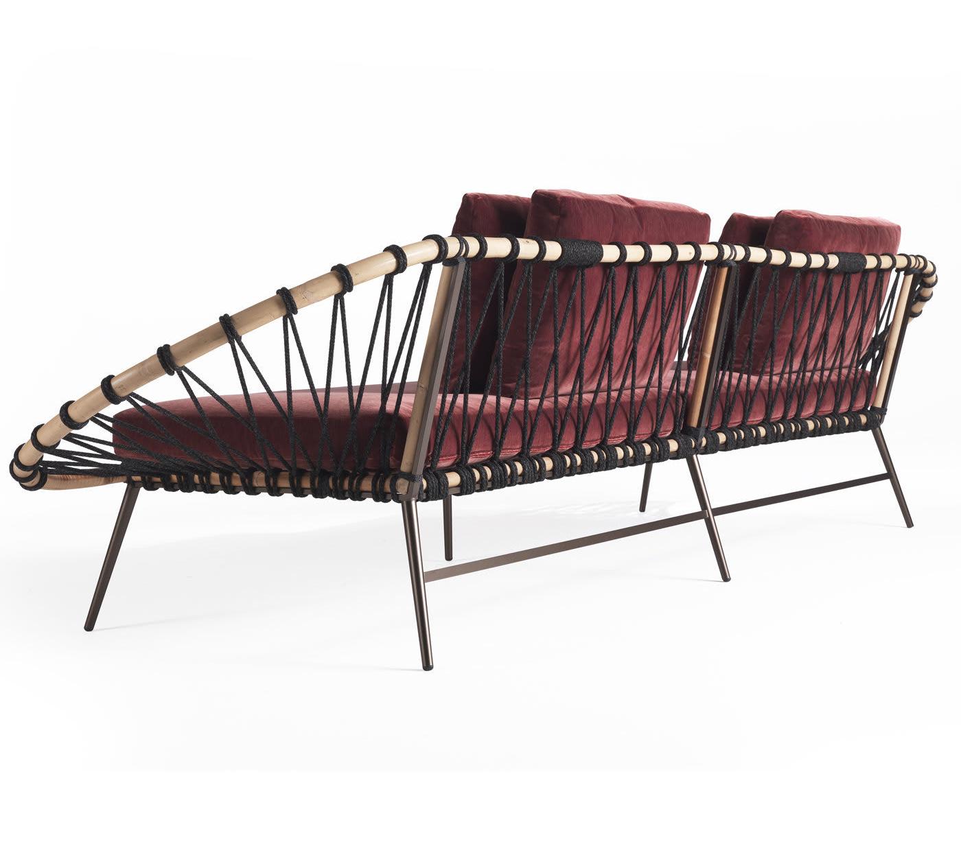 Discovery Oval Sofa