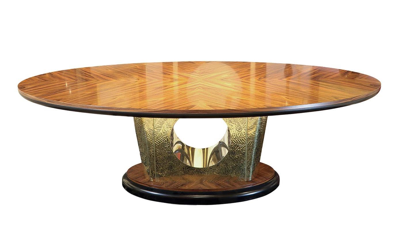 Oval Dining Table in Rosewood