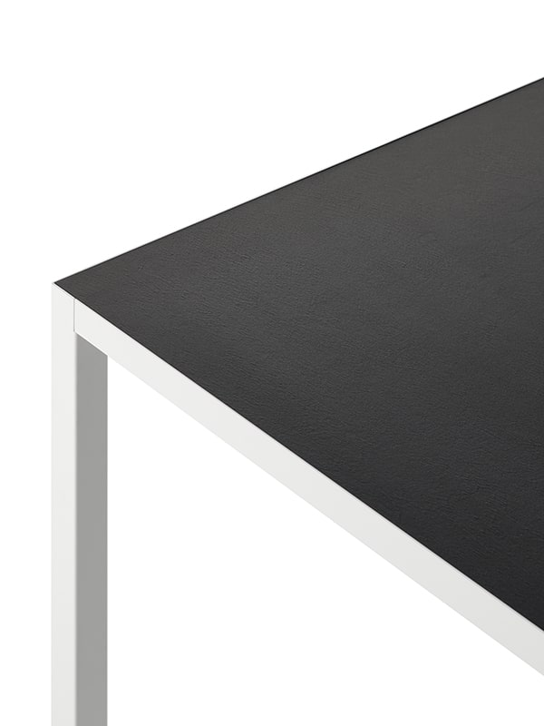 Lim 3.0 Sleek Italian Table