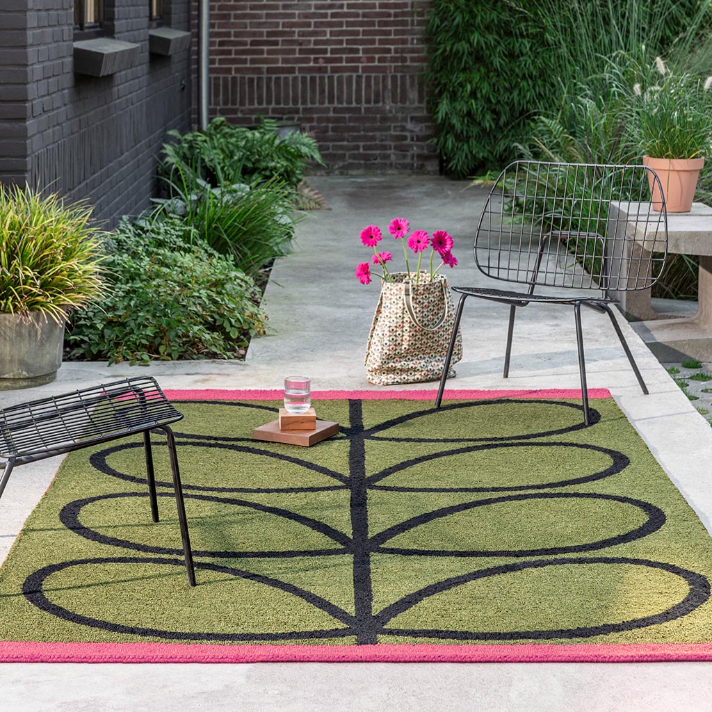 Olive Outdoor Rug | Size: 6' 7