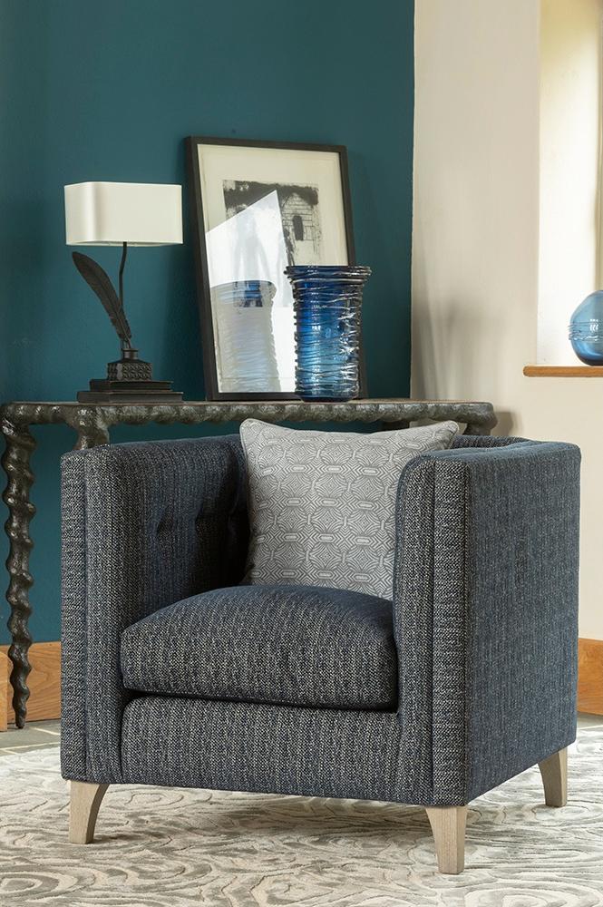 Tom Table Lamp