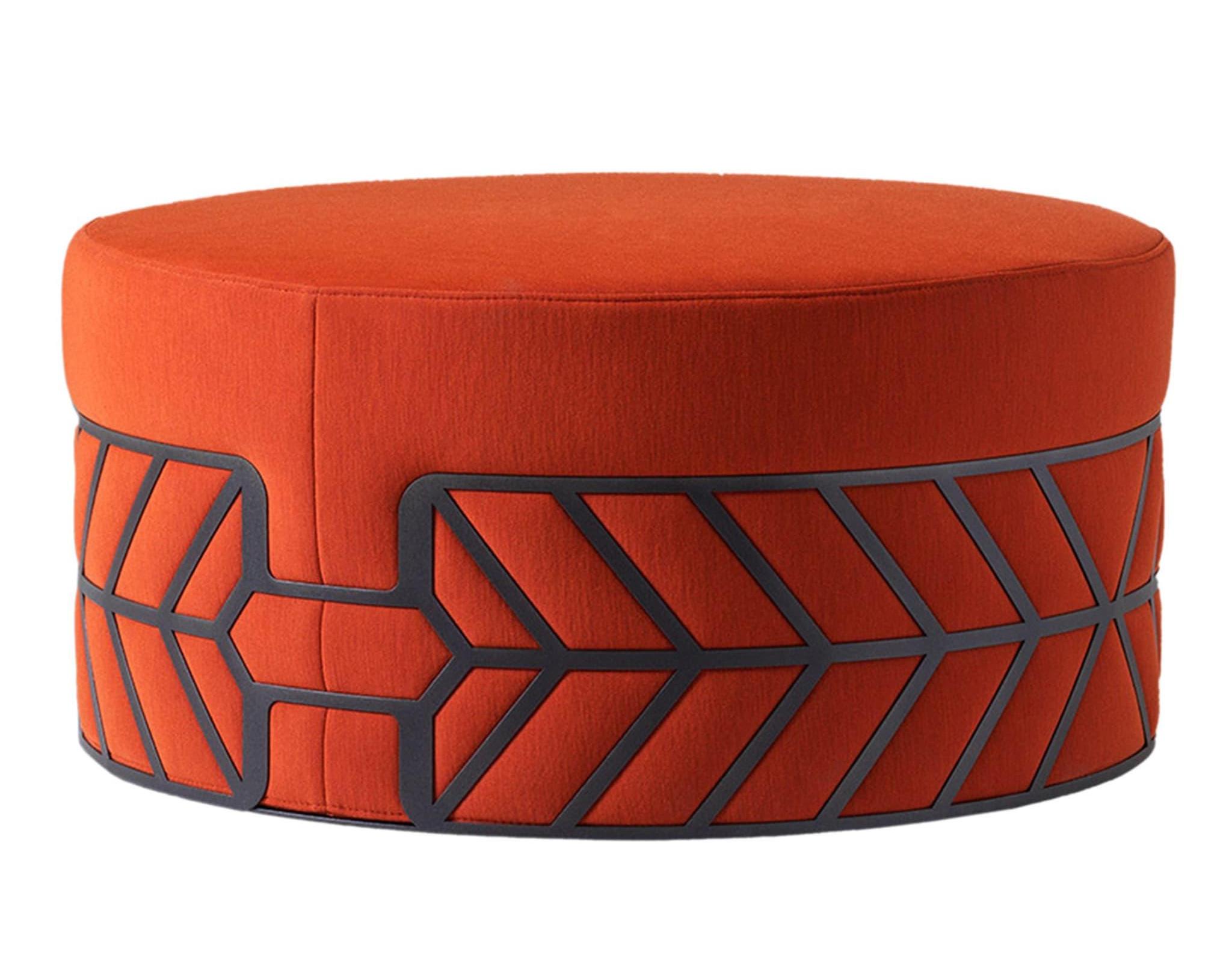 Belte Modern Red Pouf