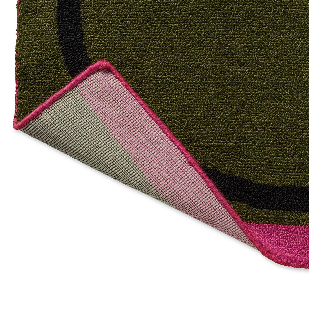Olive Outdoor Rug | Size: 6' 7