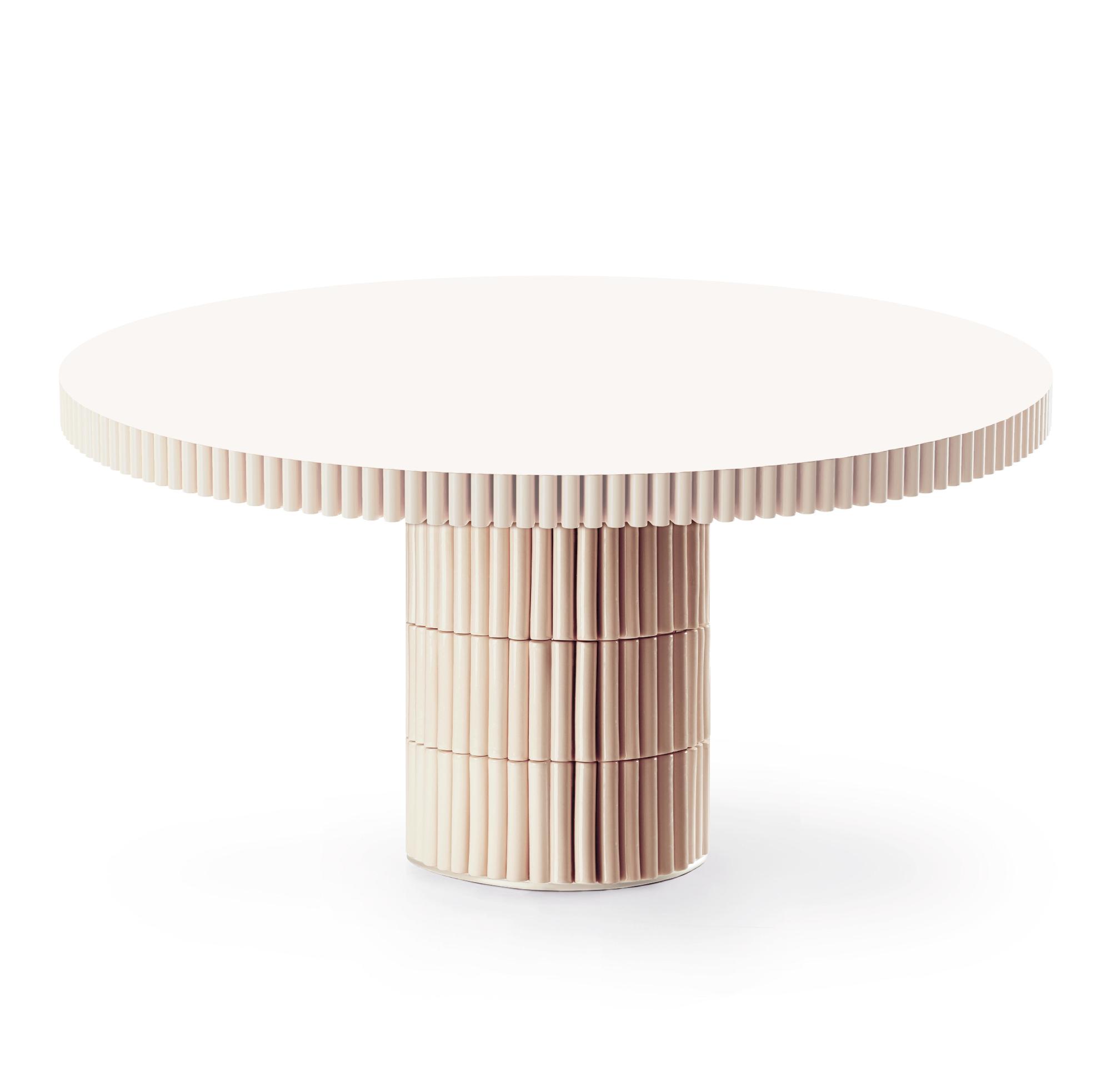 Nouvelle Donne Dining Table