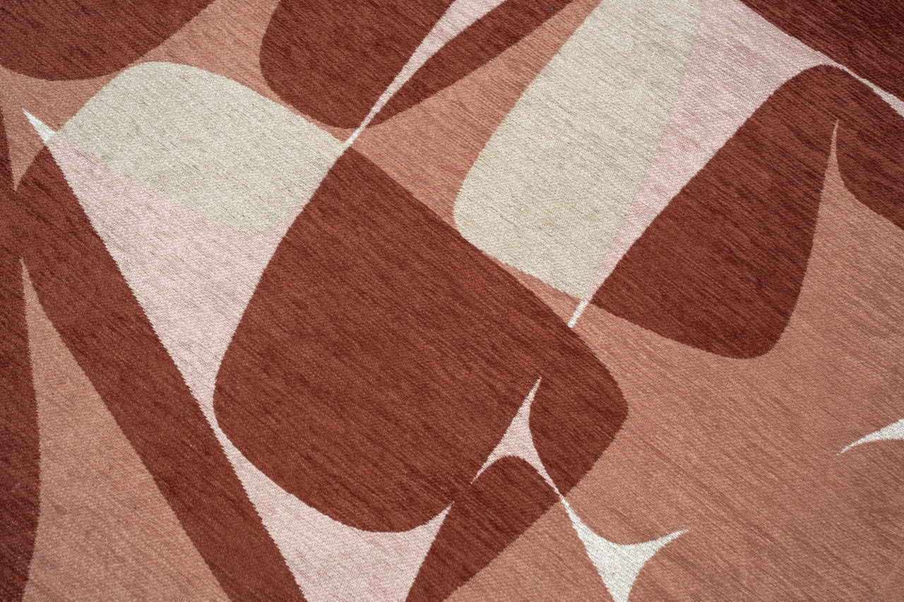 Cherry Mocha Rug | Size: 5' 7