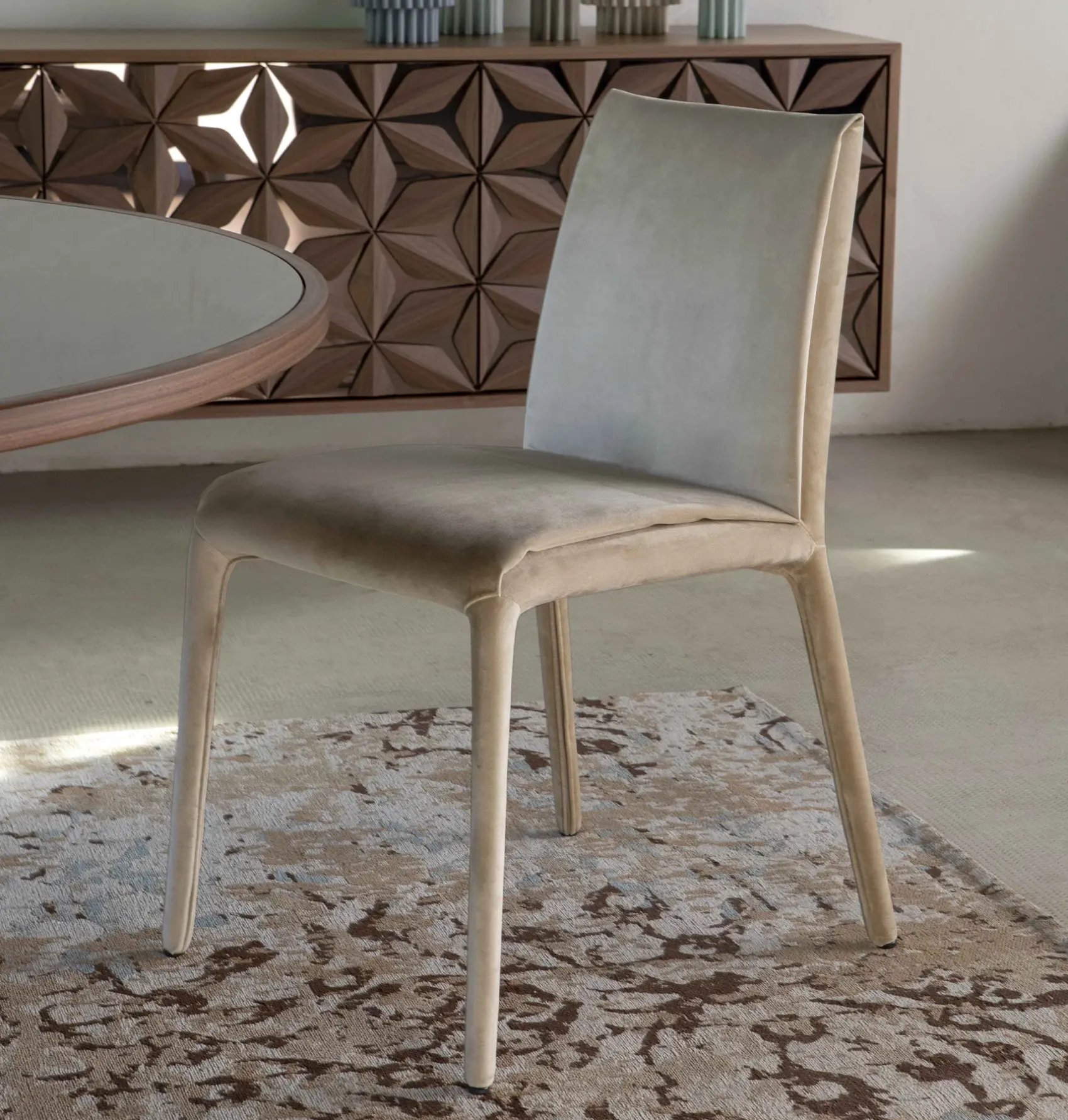Lisa Chair