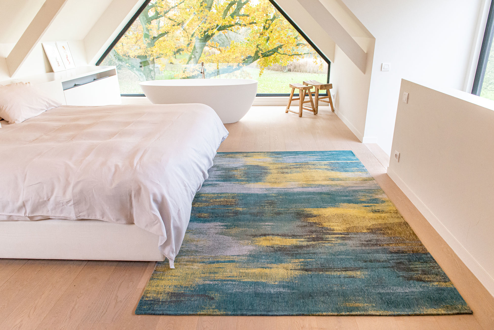 Abstract Flatwoven Blue Rug ☞ Size: 5' 7" x 8' (170 x 240 cm)
