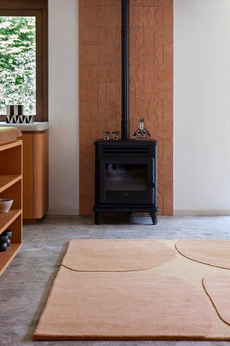 Decor Bruta Caramel Handwoven Rug ☞ Size: 4' 7" x 6' 7" (140 x 200 cm)