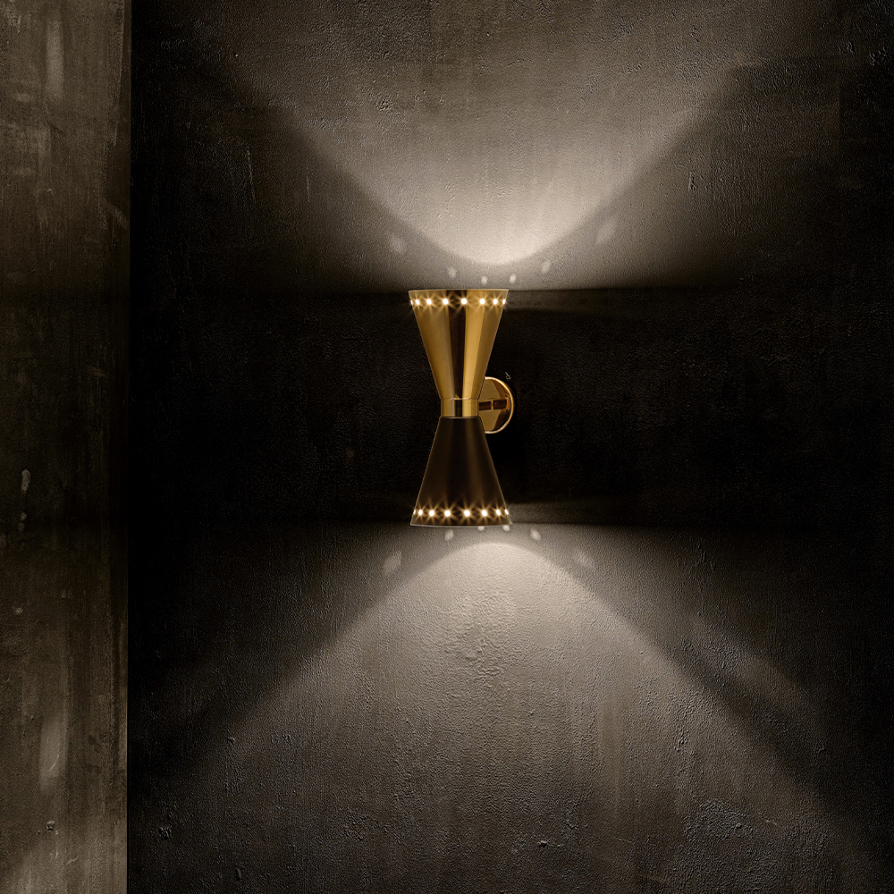 Chic Wall Lamp