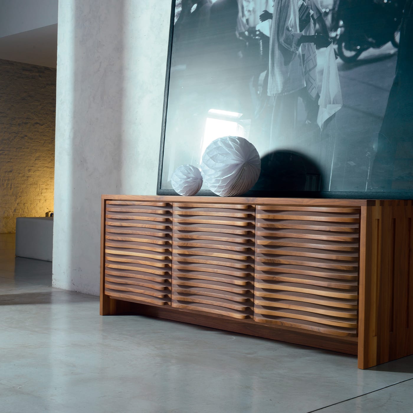 Sinuo Brown Sideboard