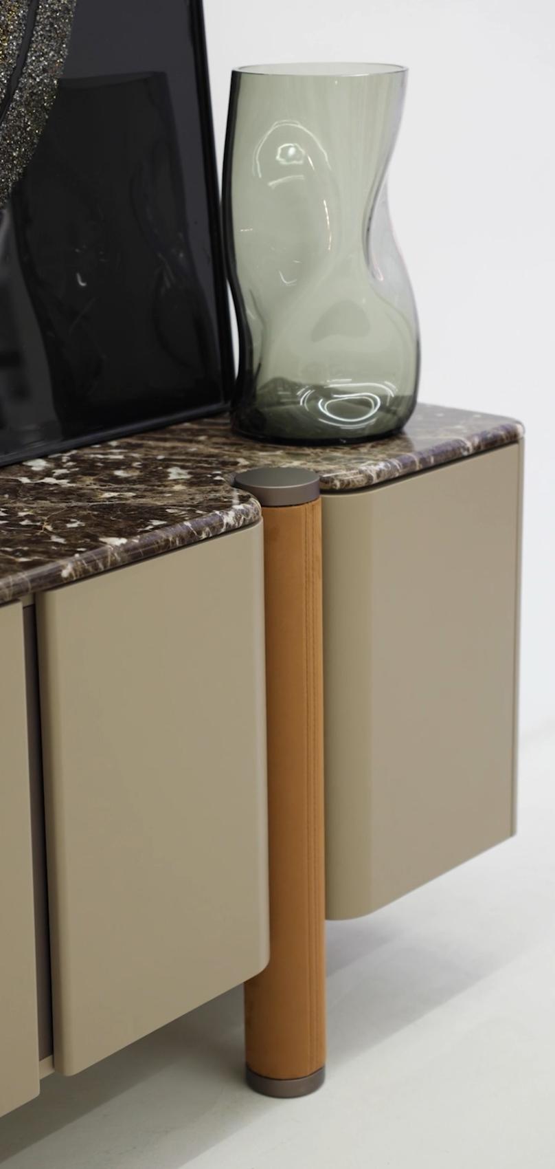 Pongo Glass Vase