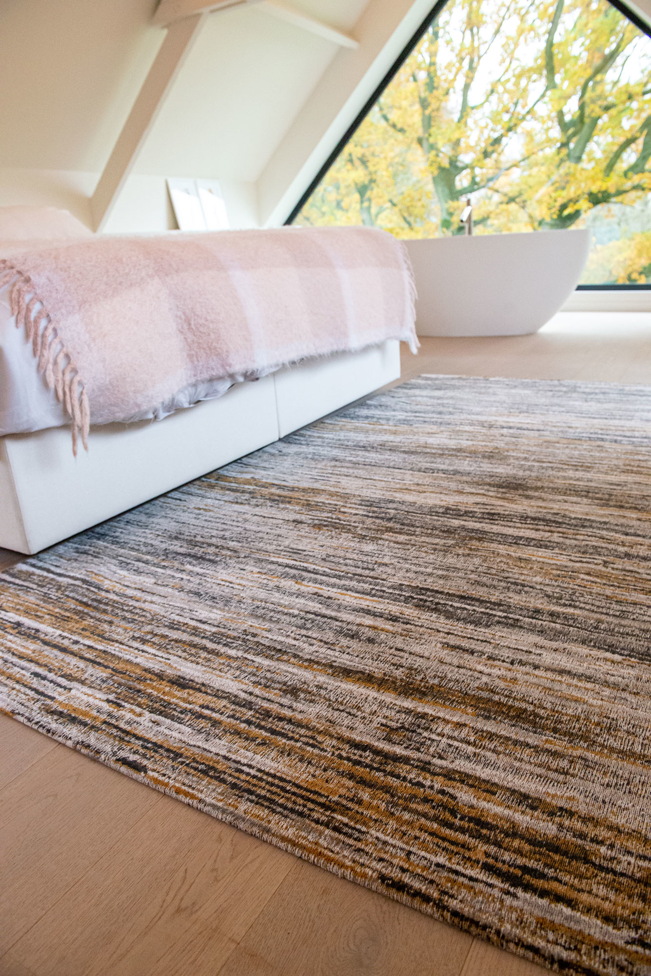 Wood Premium Rug