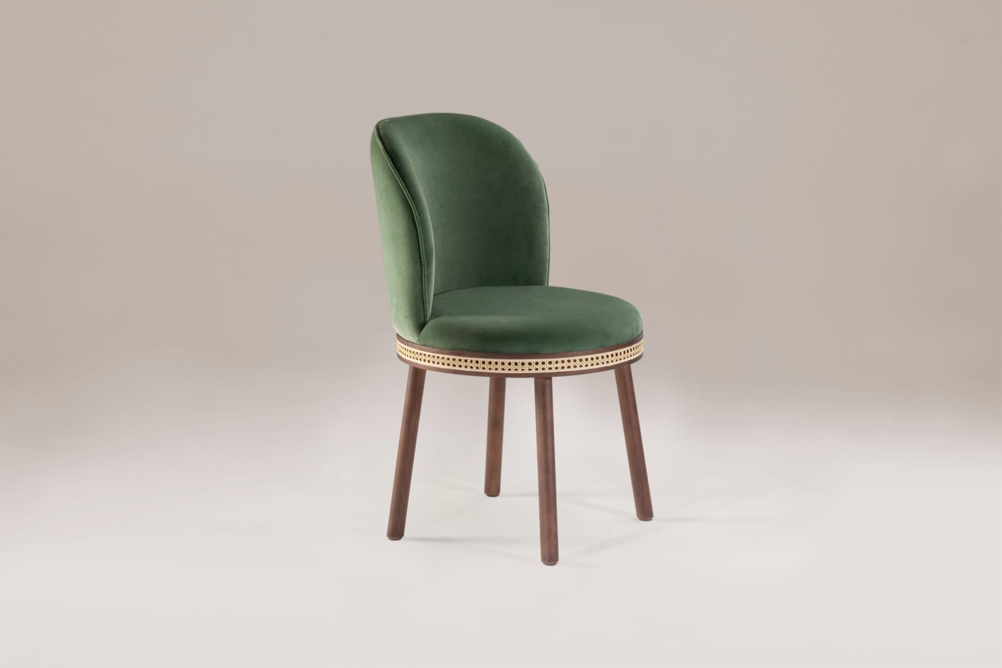 Alma Chair