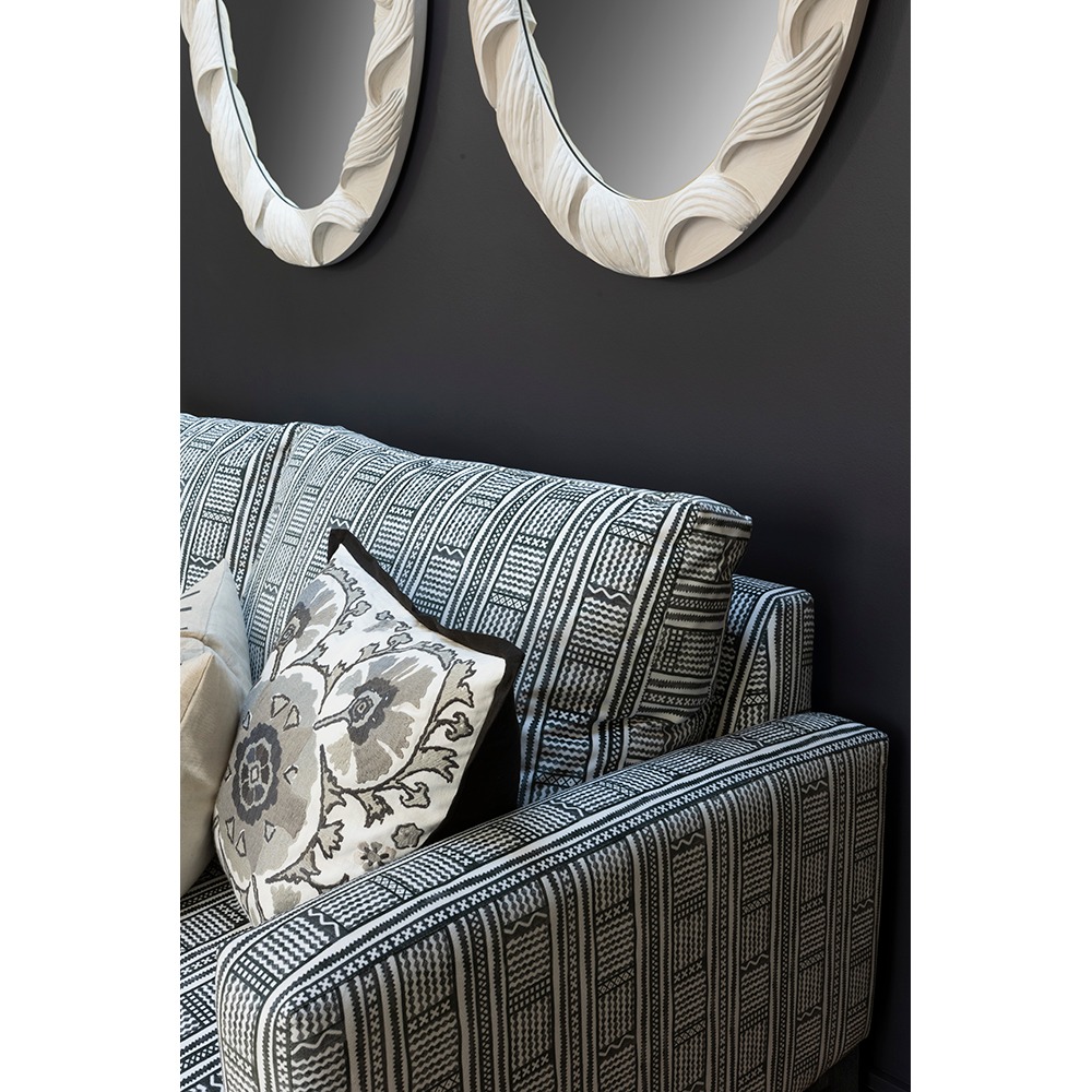 Alexi Cushion