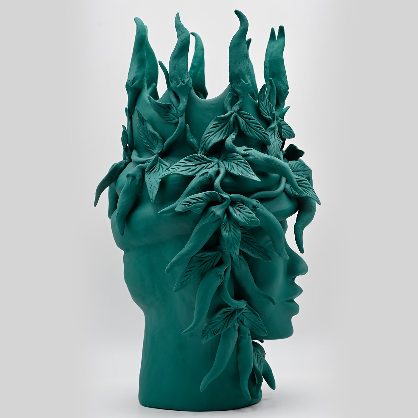 Moor's Head Dark Green Sculpture