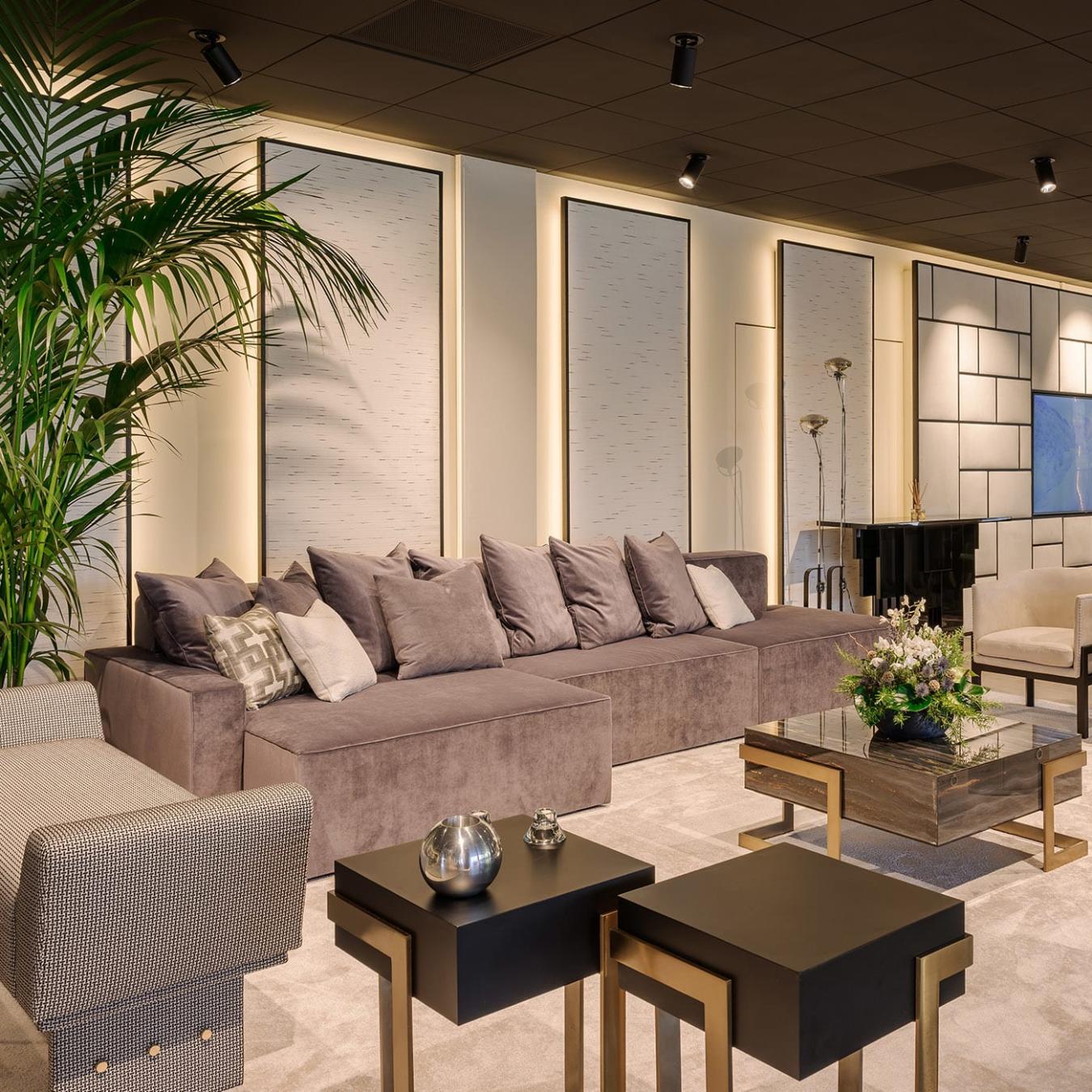 Bonnie Contemporary Italian Sofa