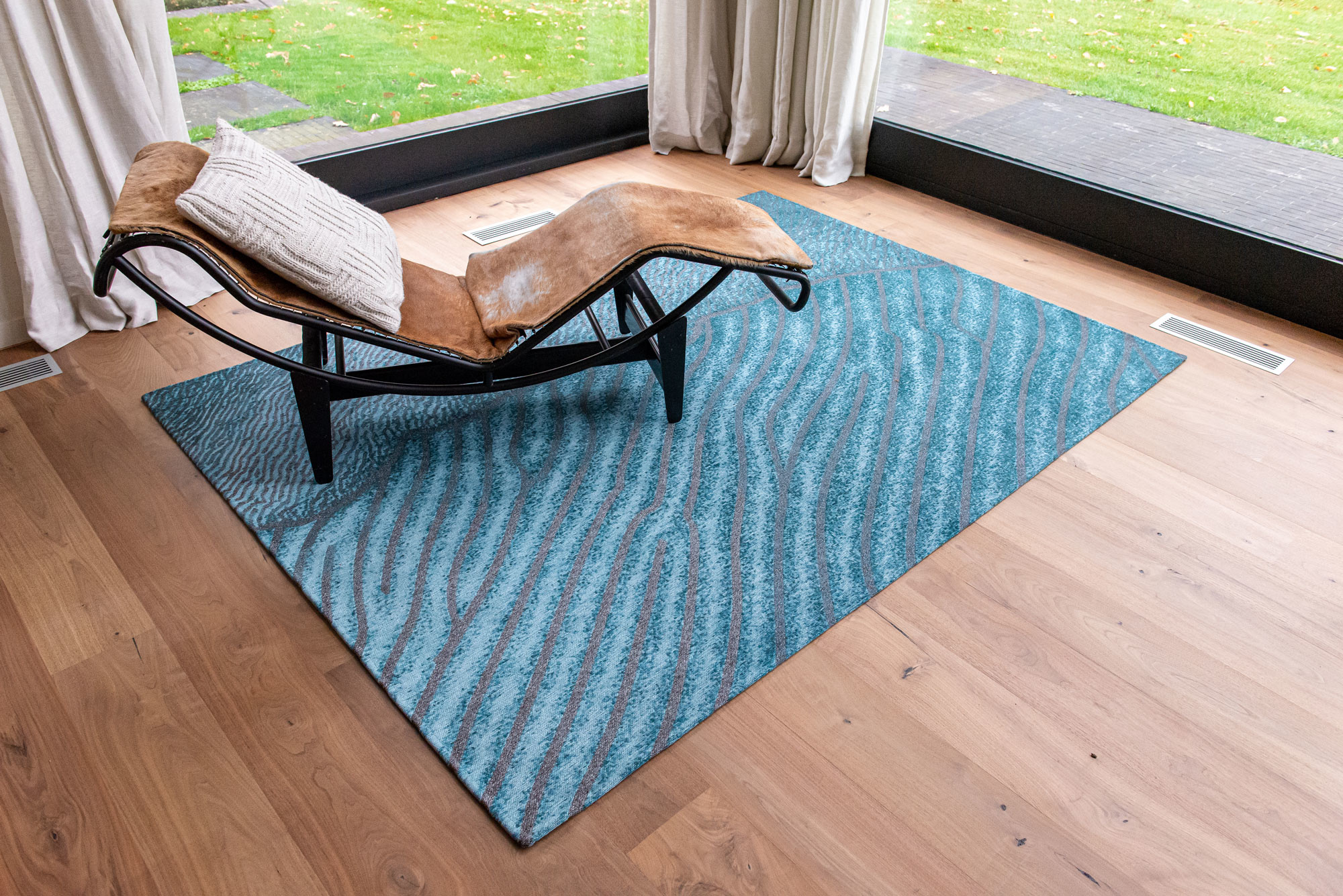 Blue Nile Premium Rug