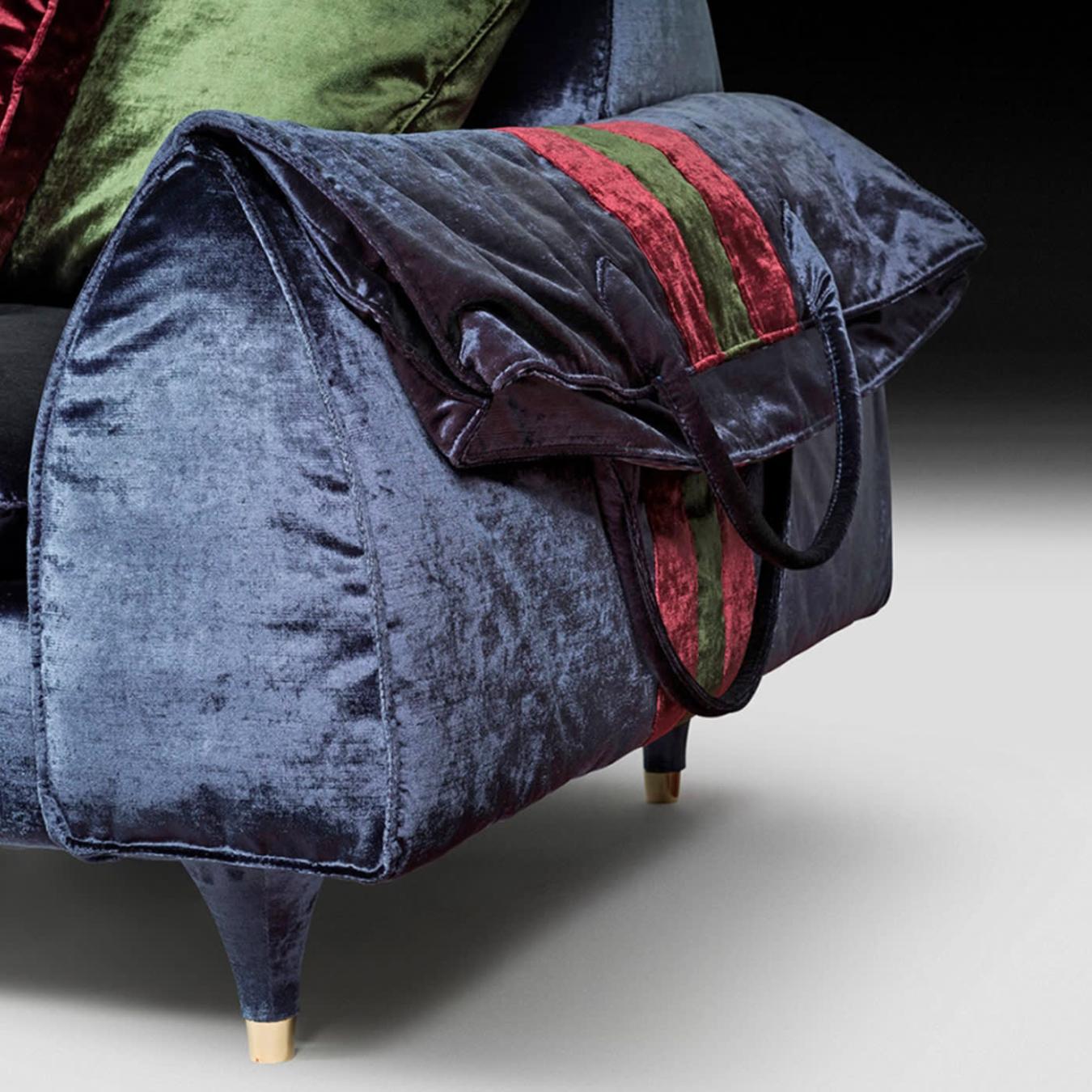Eve Bag Navy Sofa