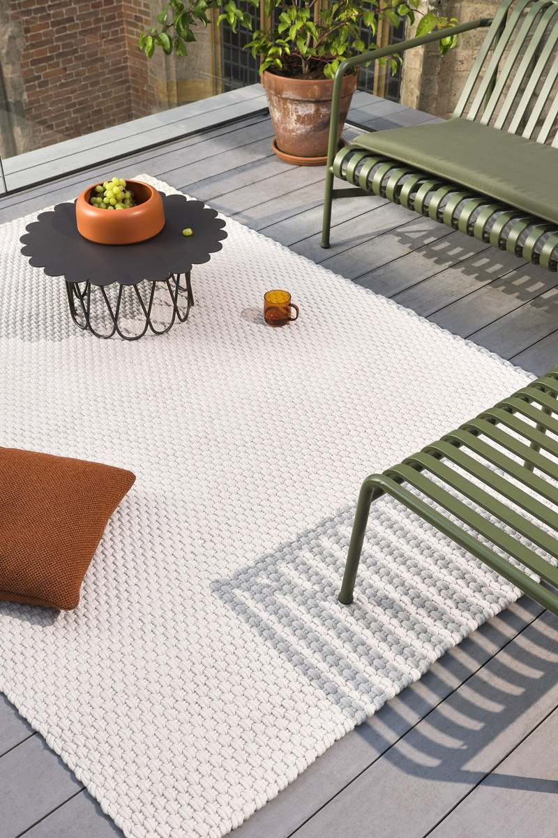 White / Sand Outdoor Handwoven Rug ☞ Size: 250 x 350 cm