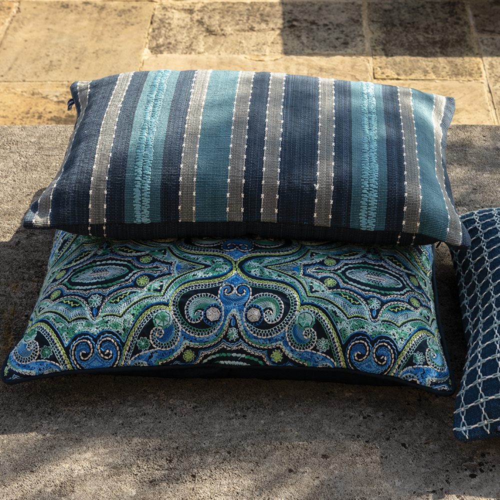Naraya Cushion