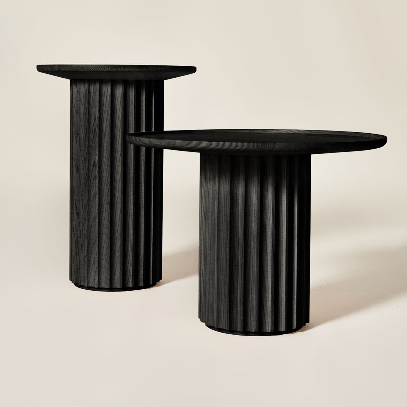 Capitello Black Side Table