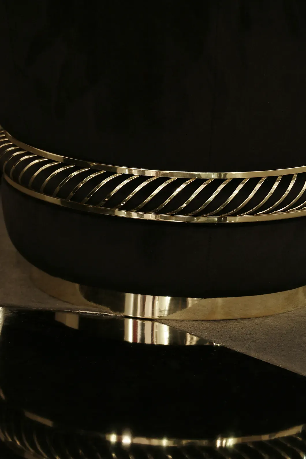 Eclipse Stool - 6