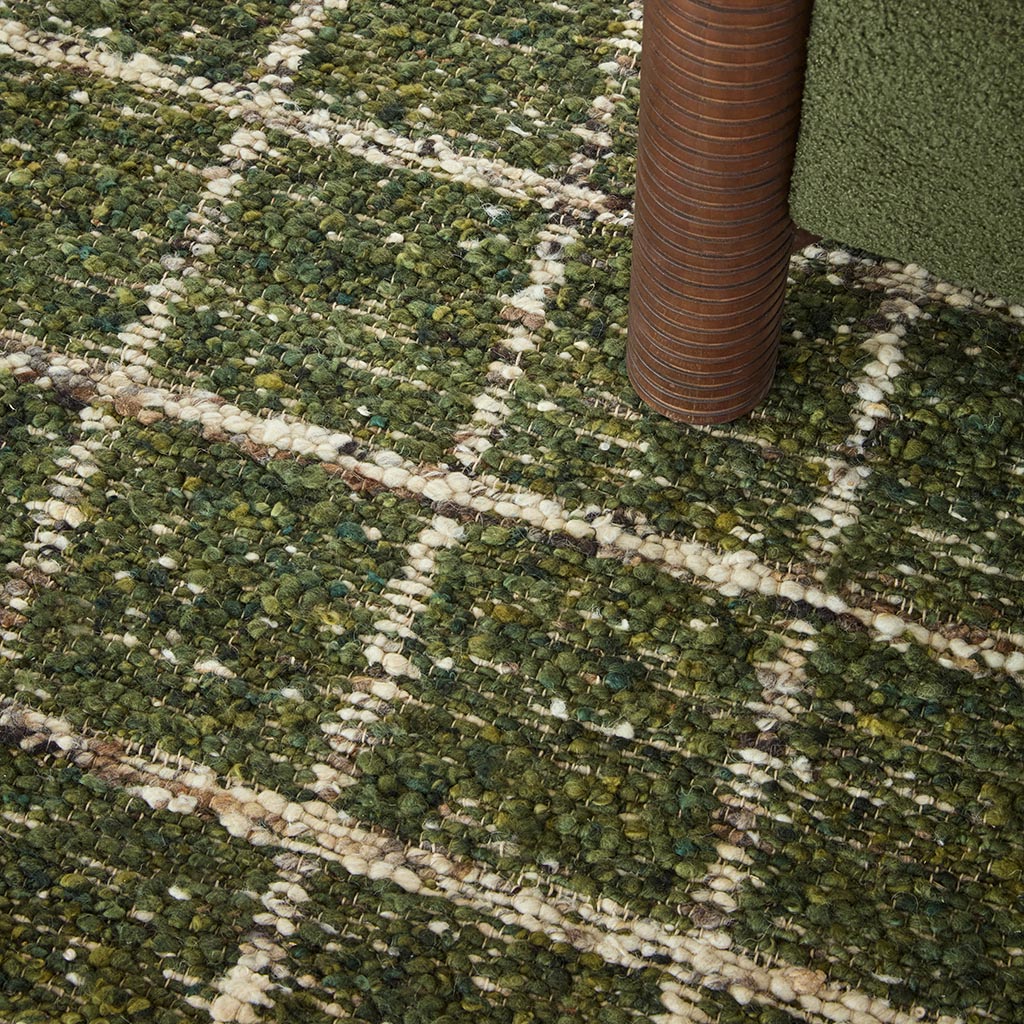 Craft Green Rug | Size: 8' 2