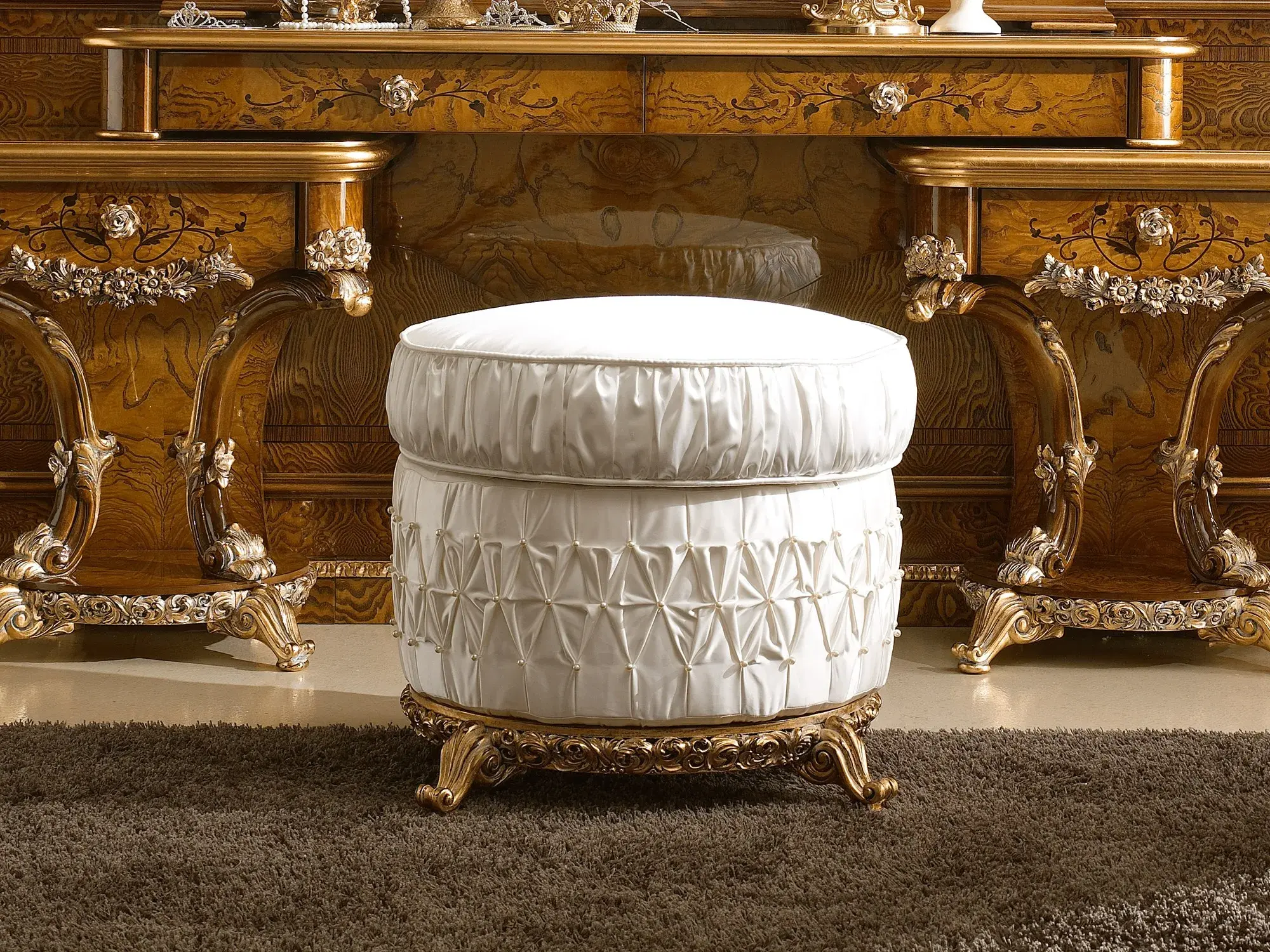 Round Italian Pouf