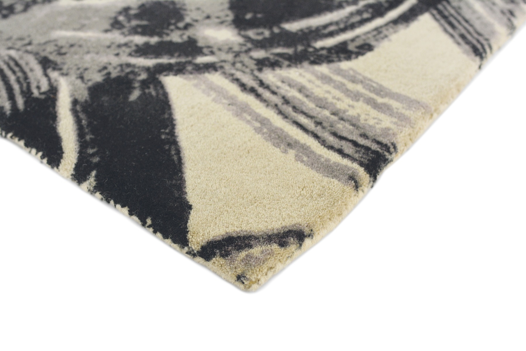 Abstract Black Wool Rug ☞ Size: 4' 7" x 6' 7" (140 x 200 cm)