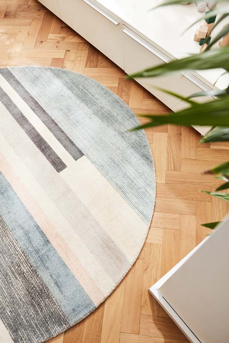 Straight Lines Handloom Wool Circle Rug