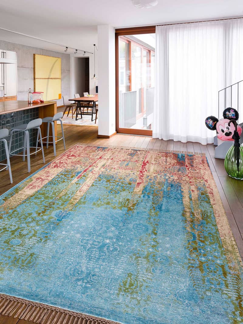 Woods Exquisite Handmade Rug