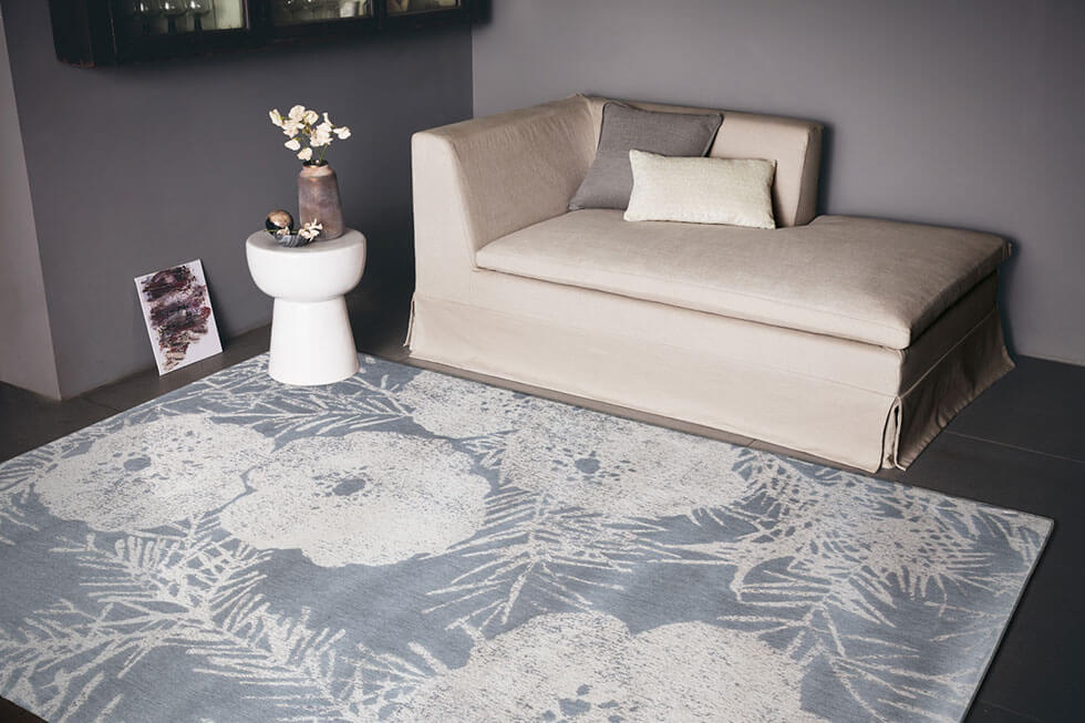 Lomasi Steel Blue Premium Rug | Size: 4' 7