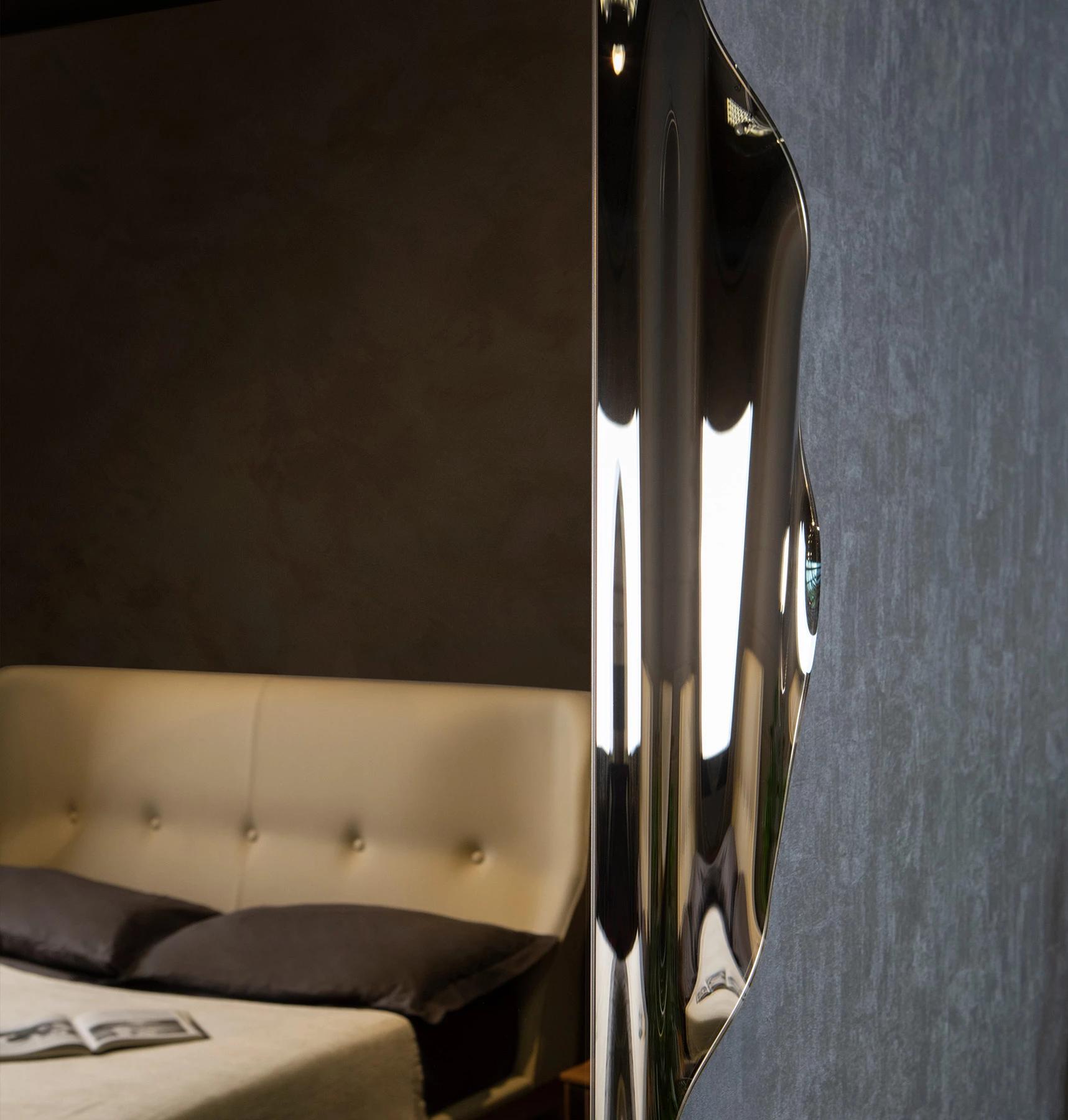 Anemos Wall Mirror