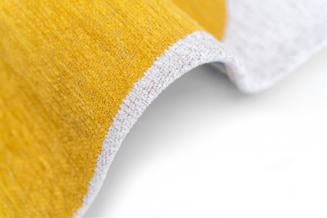 Sunny Blue Rug | Size: 6' 7