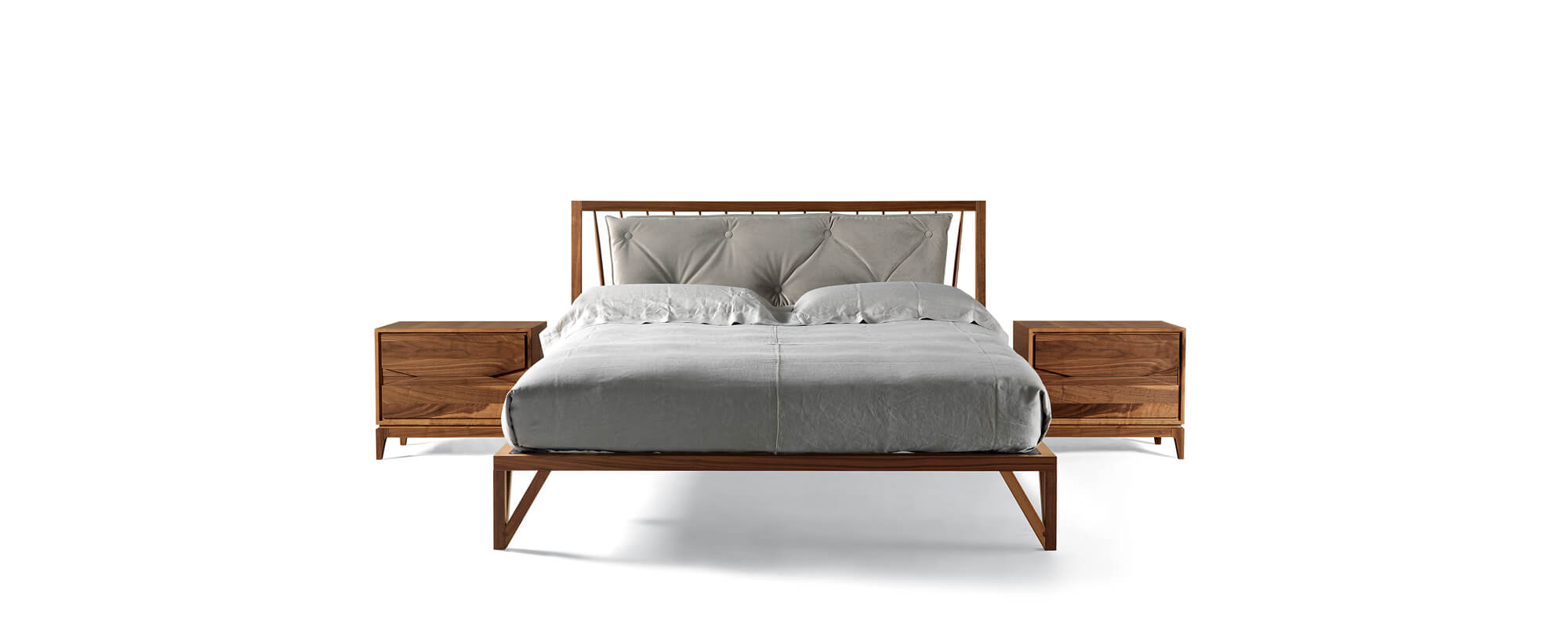 Leggiadro Luxury Bed