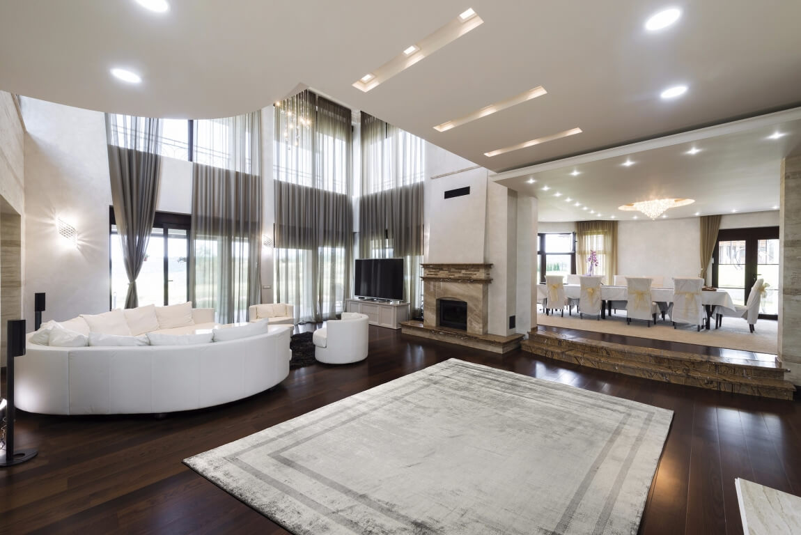 Banana Silk Handloom Silver Italian Sitap Rug | Size: 5' 7