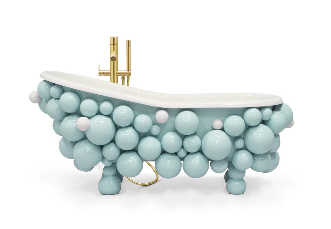 Gravity Bathtub