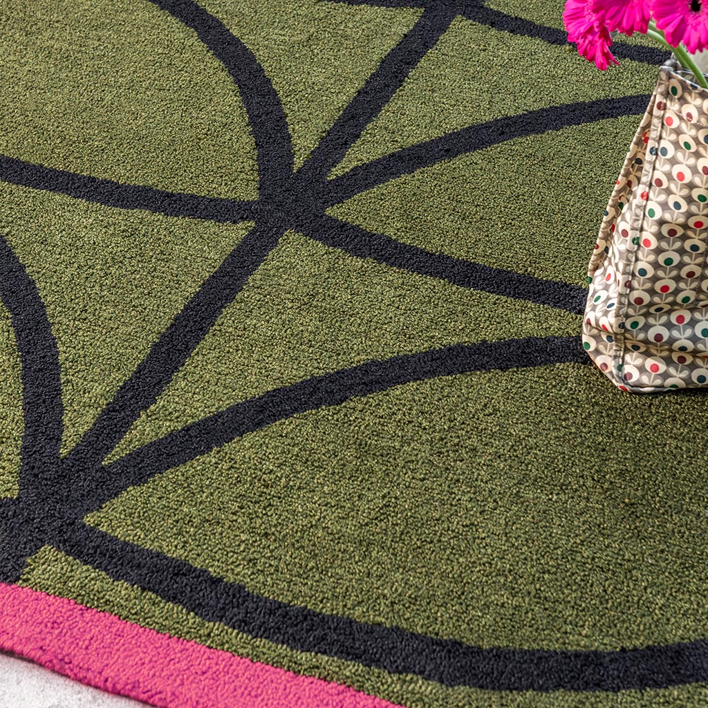 Olive Outdoor Rug | Size: 6' 7