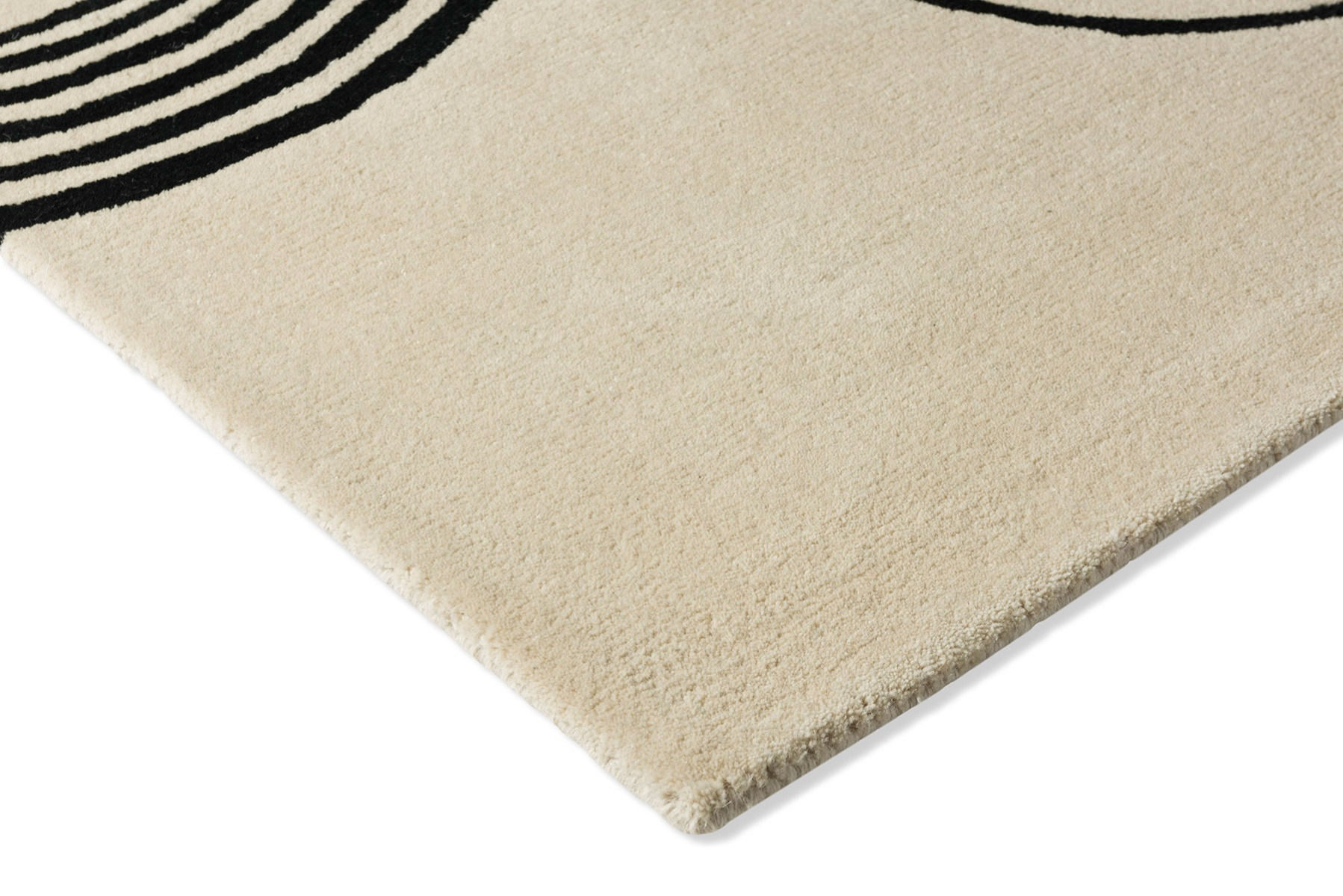 Decor Flow Soft Sand Handwoven Rug ☞ Size: 4' 7" x 6' 7" (140 x 200 cm)