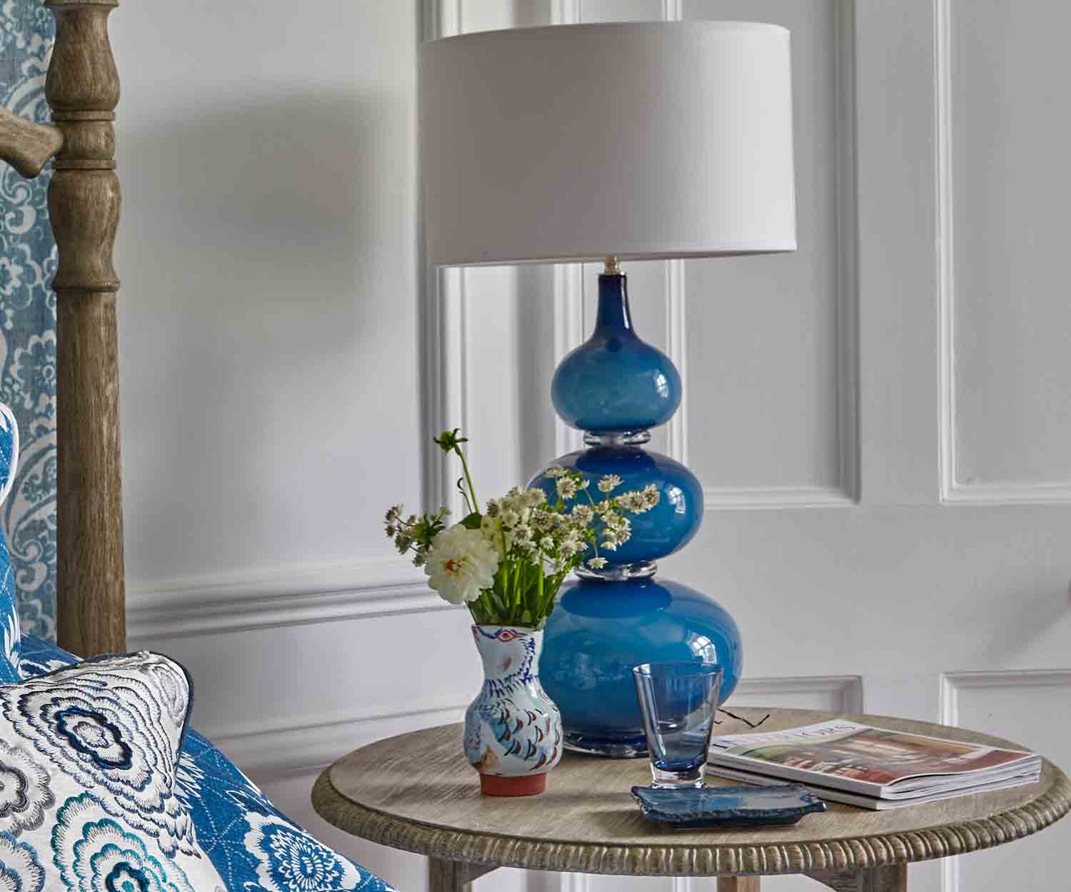 Aragoa Table Lamp