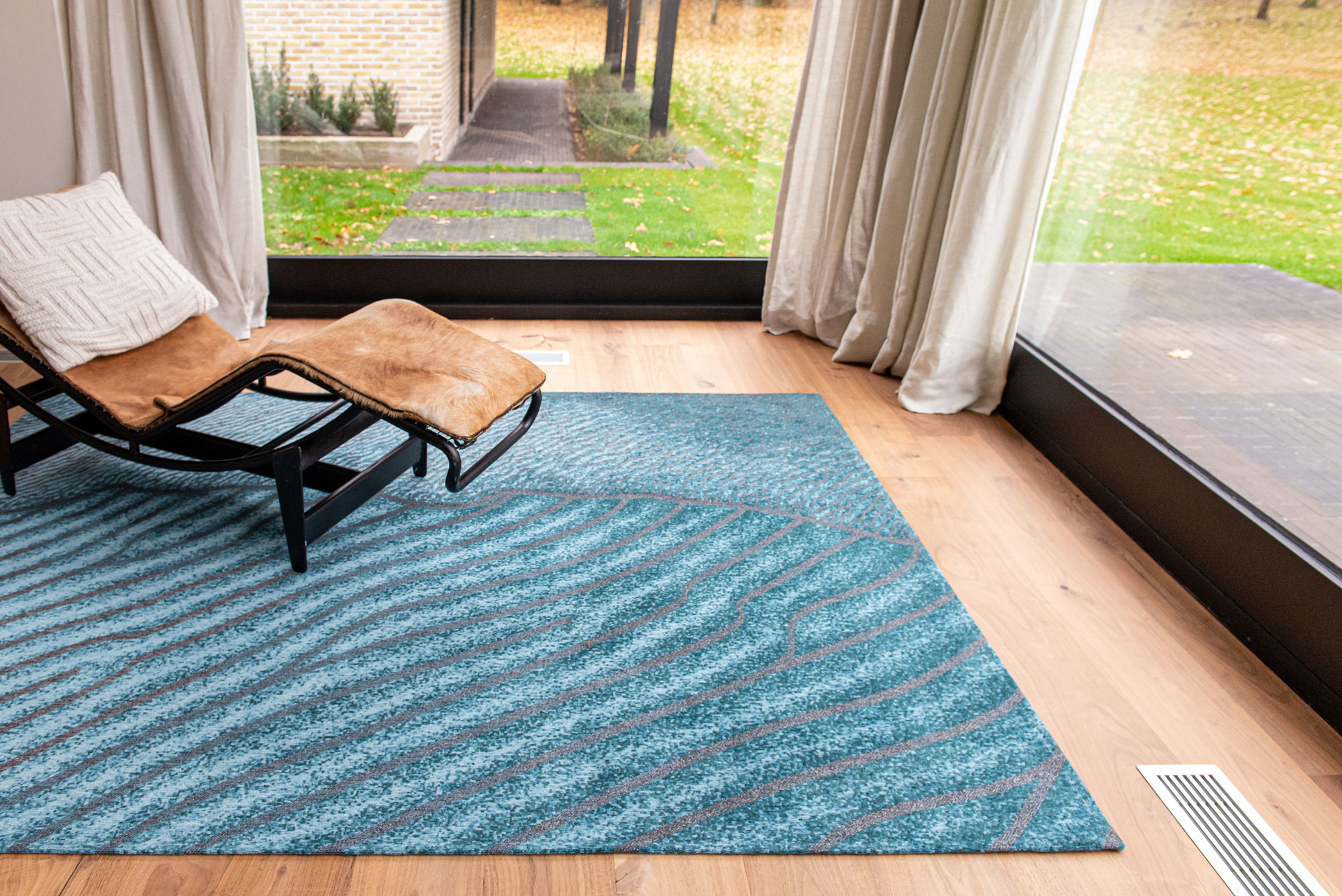 Blue Nile Premium Rug