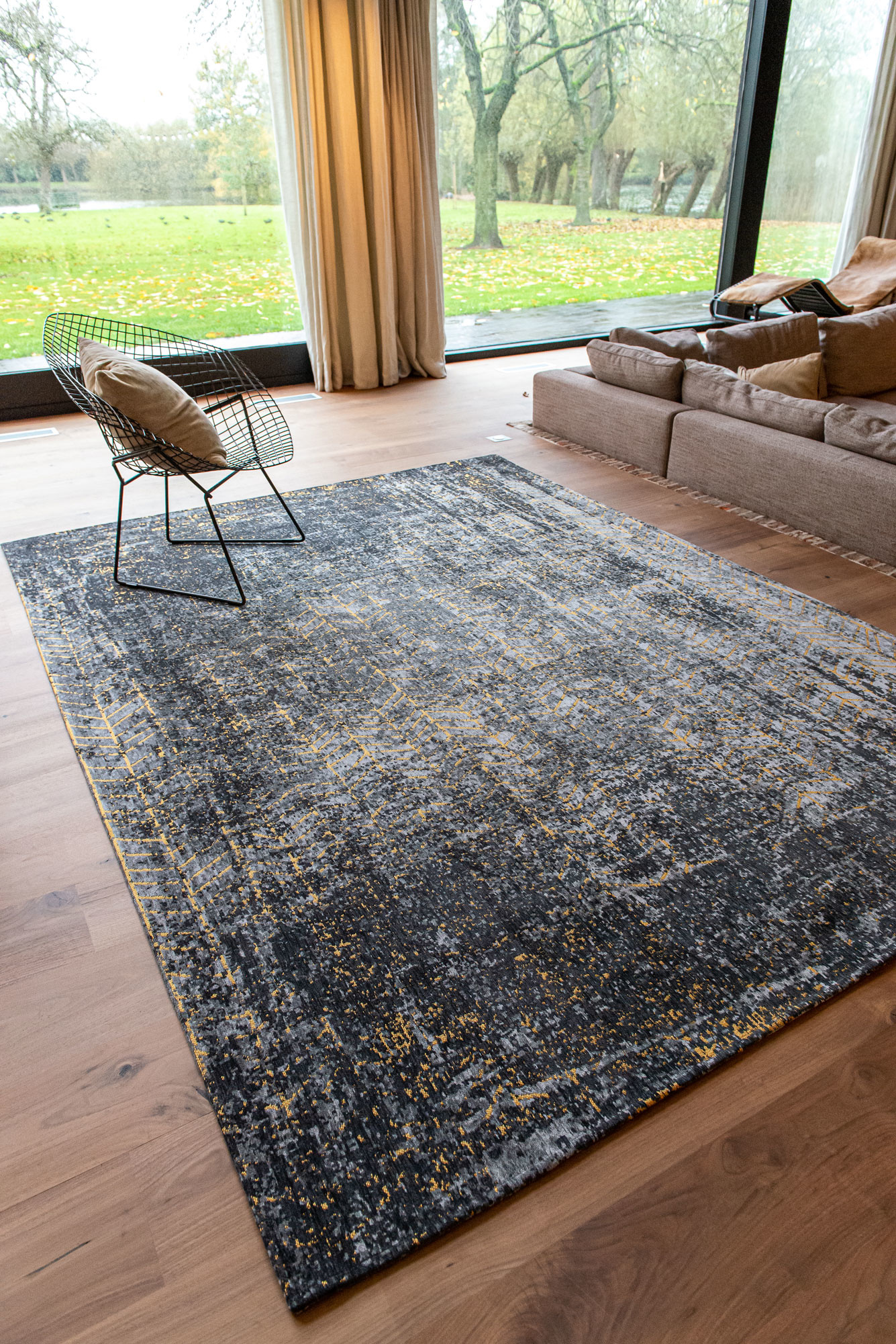 Abstract Grey Flatwoven Rug | Size: 7' 10