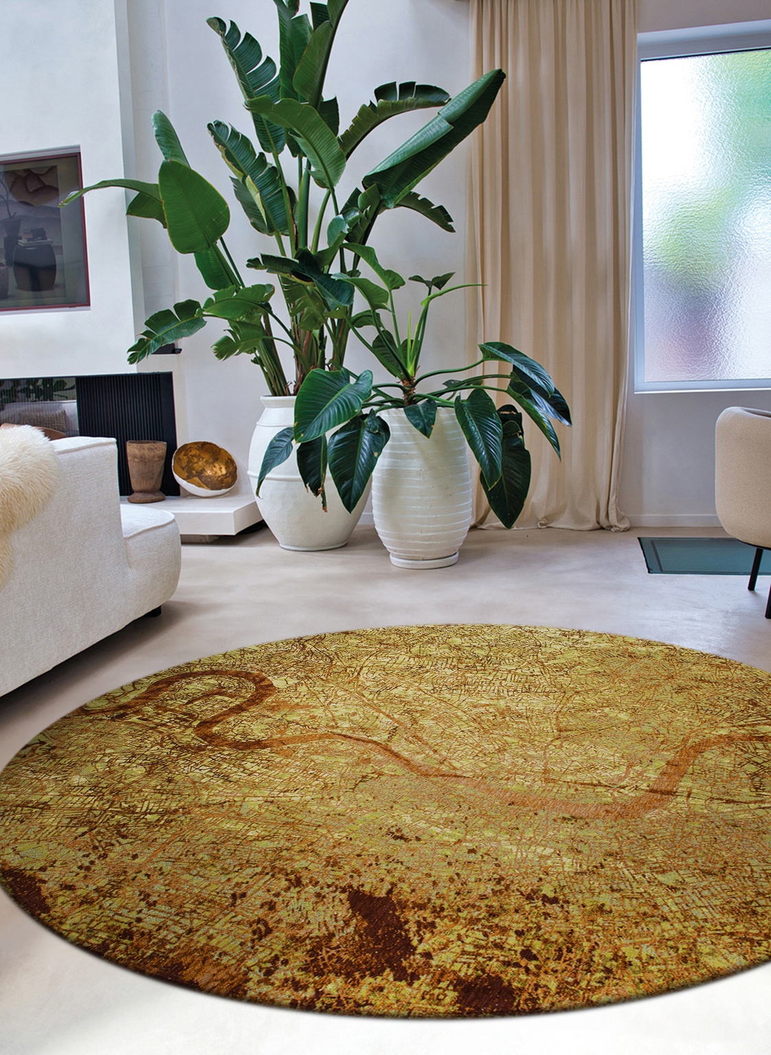 Green Meadows Round Rug