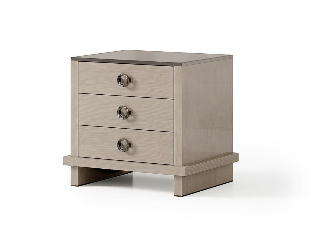 Nightstand with Three Drawers 60