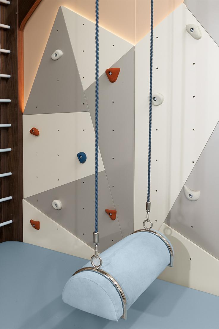 Jungle Explorer Playhouse | Configuration: Gym + Bed