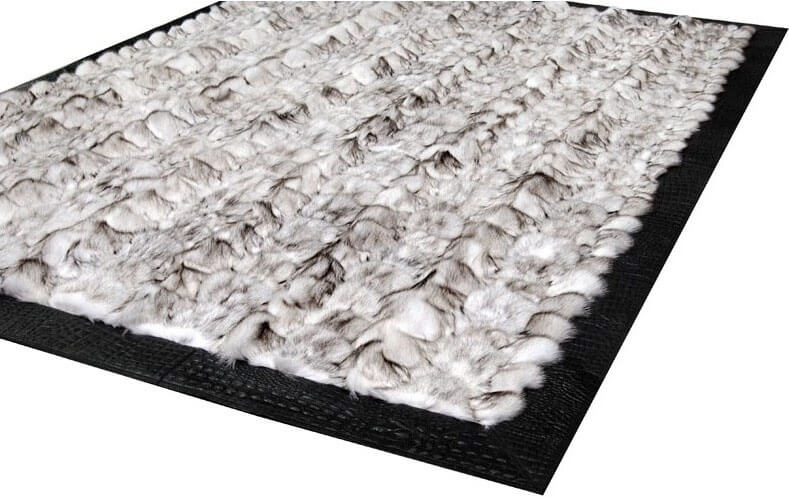 Grey Wolf Real Fur Rug ☞ Size: 210 x 210 cm