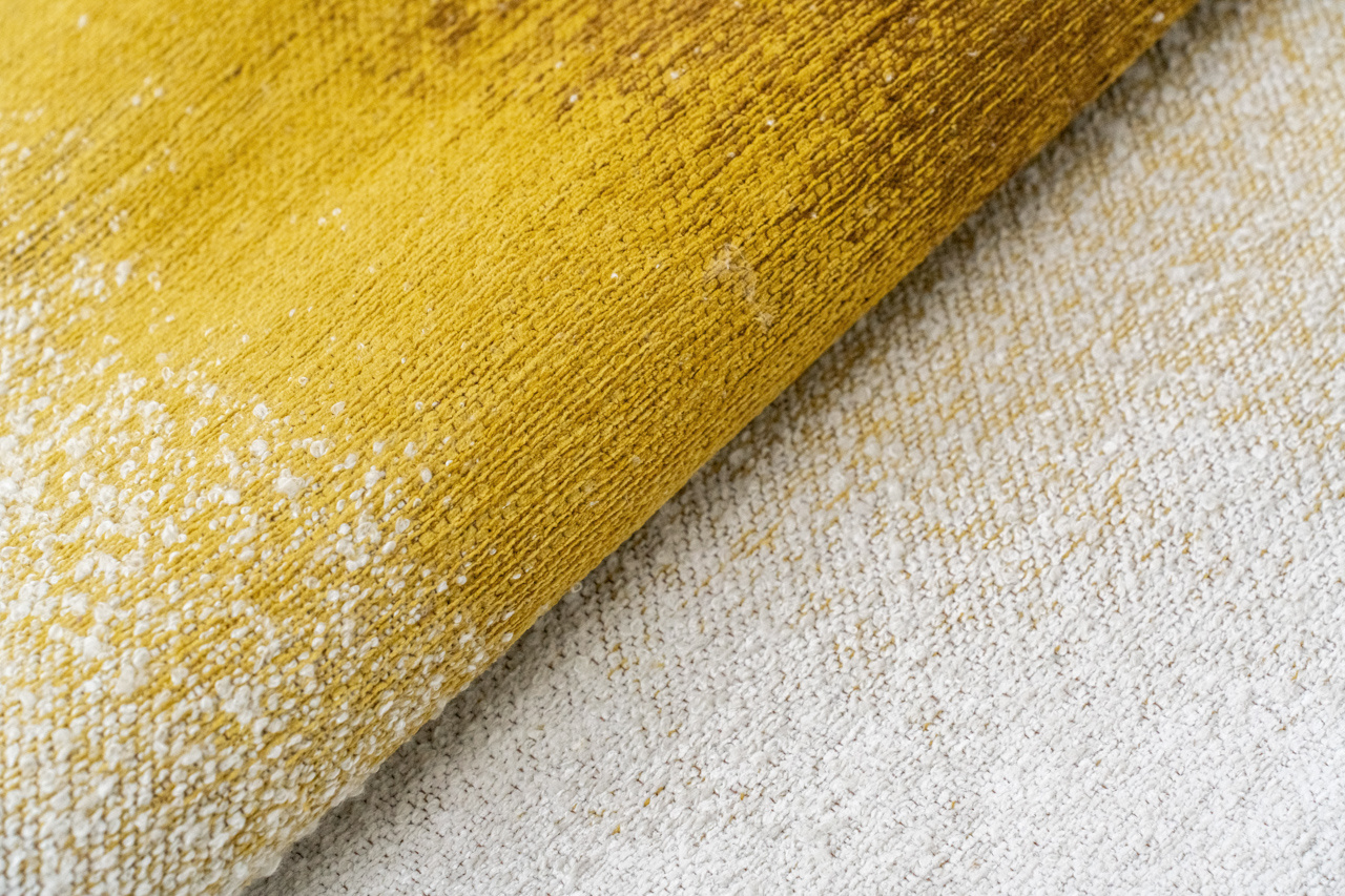 Gold Moss Rug | Size: 4' 7