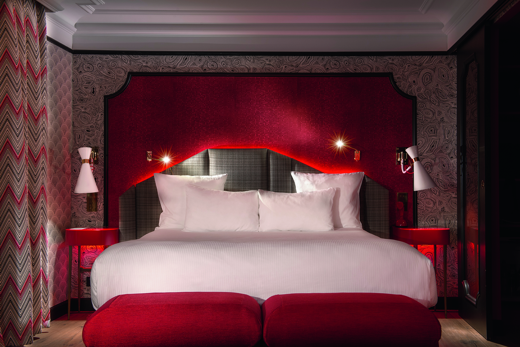 Performer Wall Lamp - 6